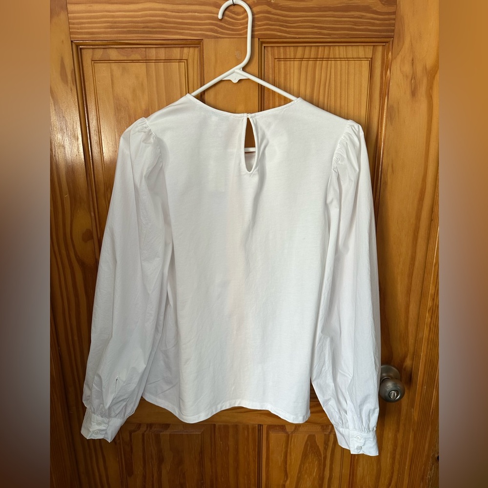 NWT English Factory Elegant White Puff Sleeve Top - Picture 7 of 8